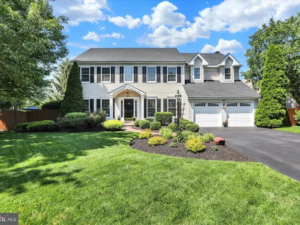 3930 Liz Cir, Doylestown, PA 18902
