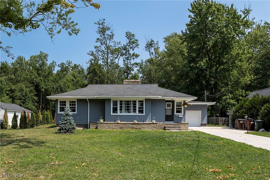 2247 Walter Rd, Westlake, OH 44145 | Zillow