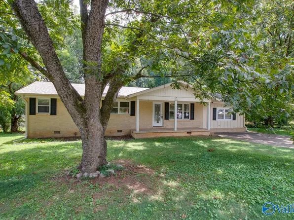 1002 Cardinal Ave, Madison, AL 35758