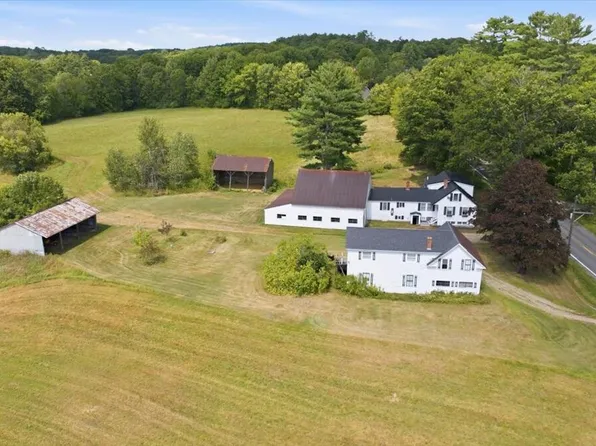 43 Winthrop Road, Readfield, ME 04355