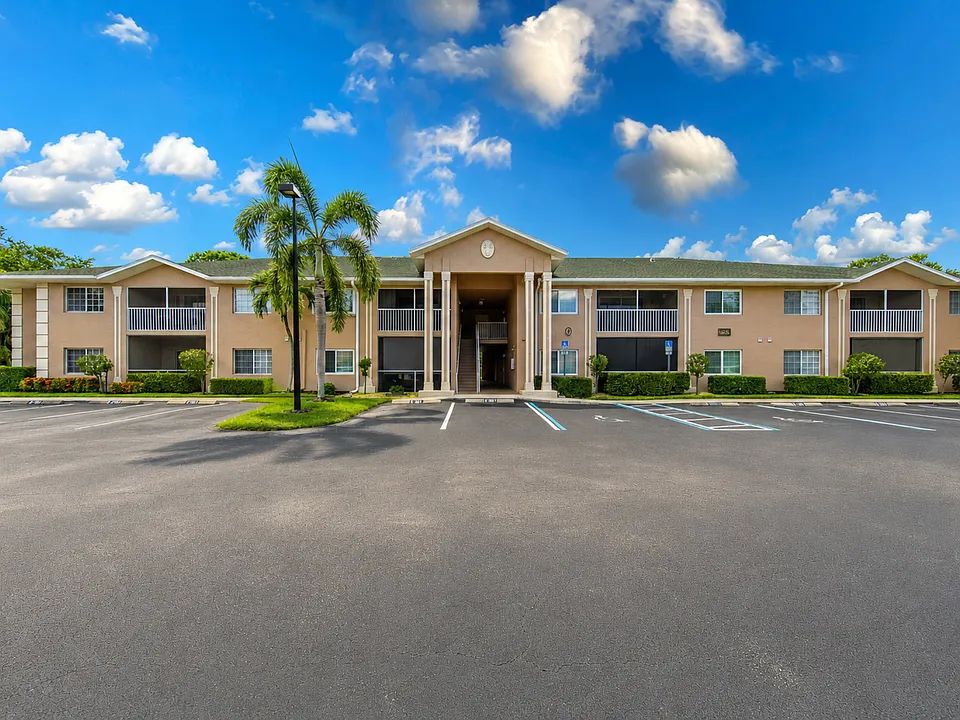27123 Matheson Ave #8206