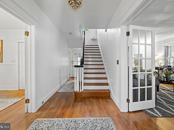 4th image of 503 W Bel Air Ave