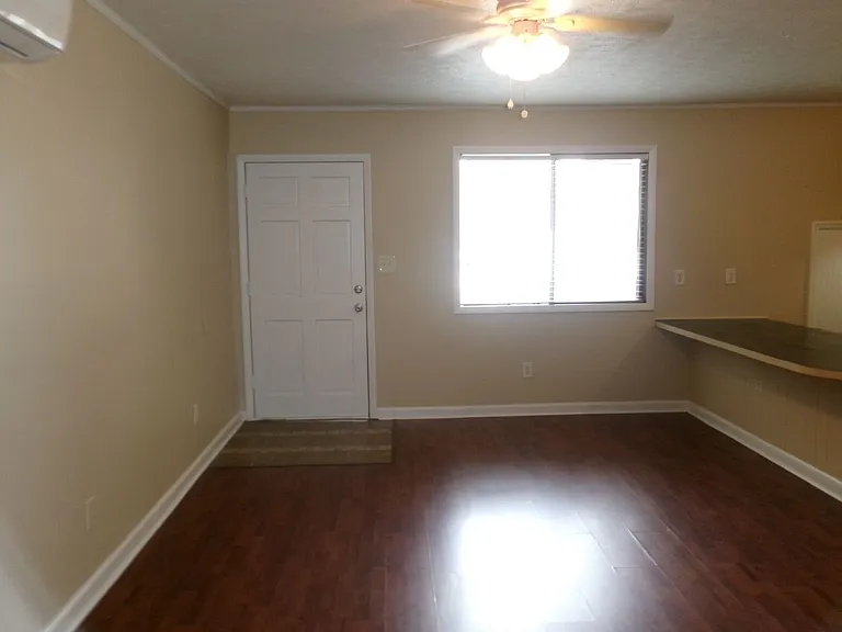 6218 Blynn Dr — Photo 11