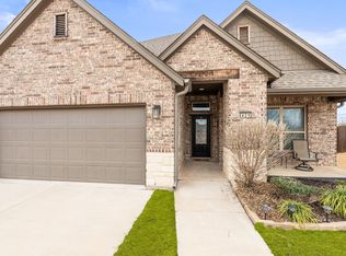 421 Monarch Way, Justin, TX 76247