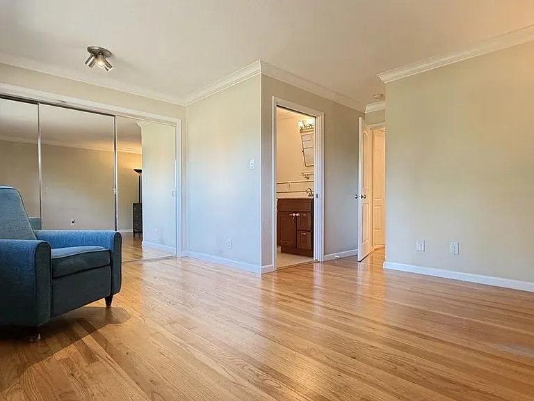 1658 Nord Ln — Photo 26