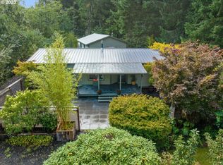 42064 Forest Court Ln, Astoria, OR 97103
