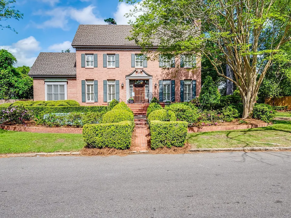 1029 Magnolia Curv