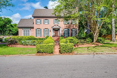 1029 Magnolia Curv Photo 1