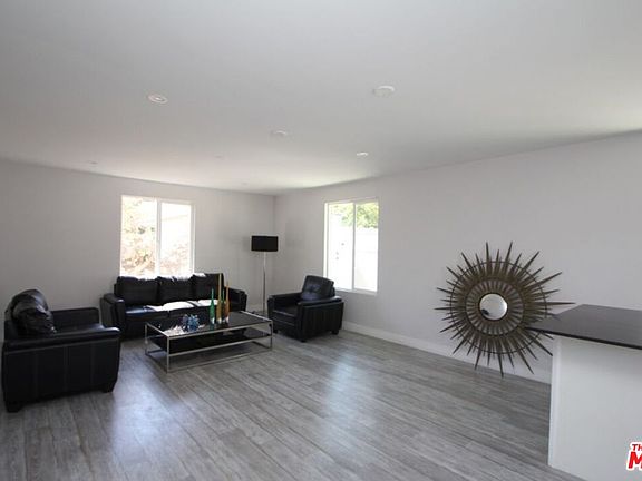 3rd image of 6603 Avenue