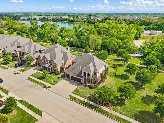 2nd image of 9300 Wood Duck Dr