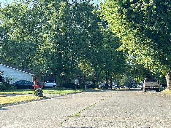 4th image of 7730 Snowflake Dr