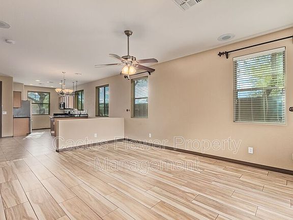 5th image of 2624 W Beautiful Ln