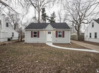 229 Outer Ln, Ypsilanti, MI 48198