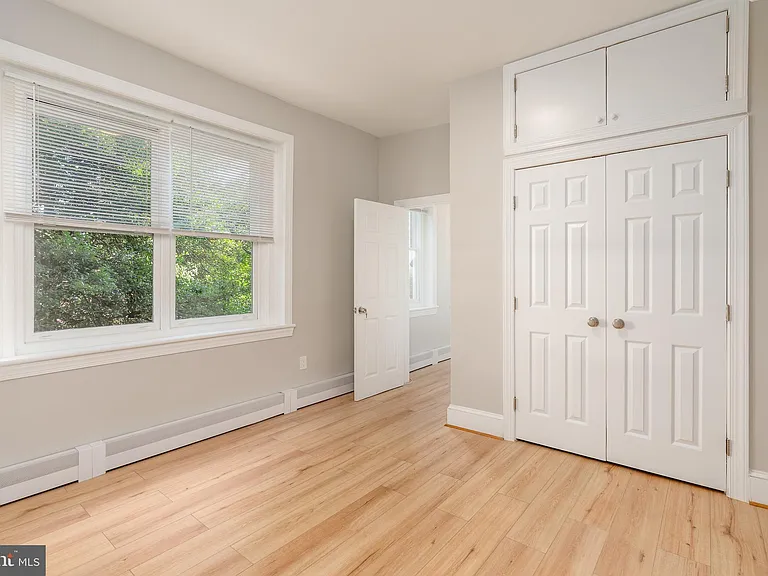 523 Constitution Ave NE #3 — Photo 14