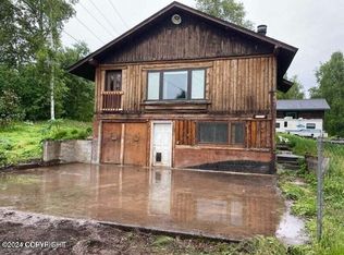 22415 Miller Rd, Chugiak, AK 99567