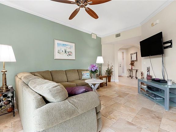 4th image of 5511 Cheshire Dr APT 101