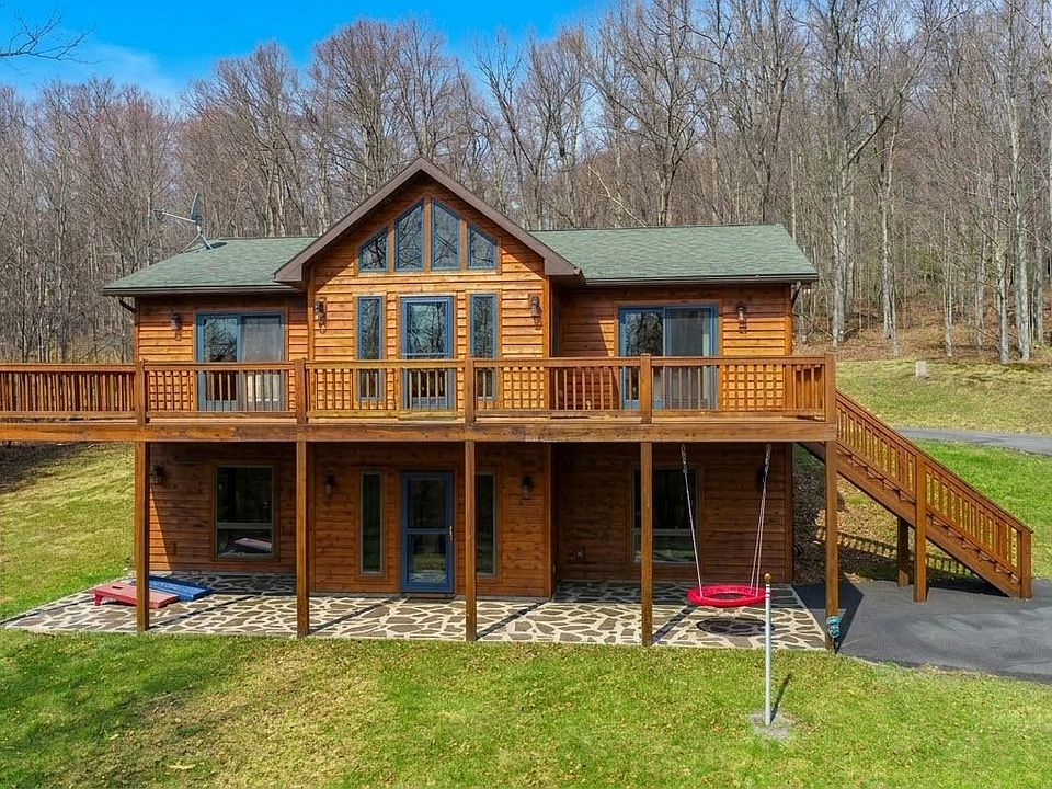 1st image of 167 Sears Ln