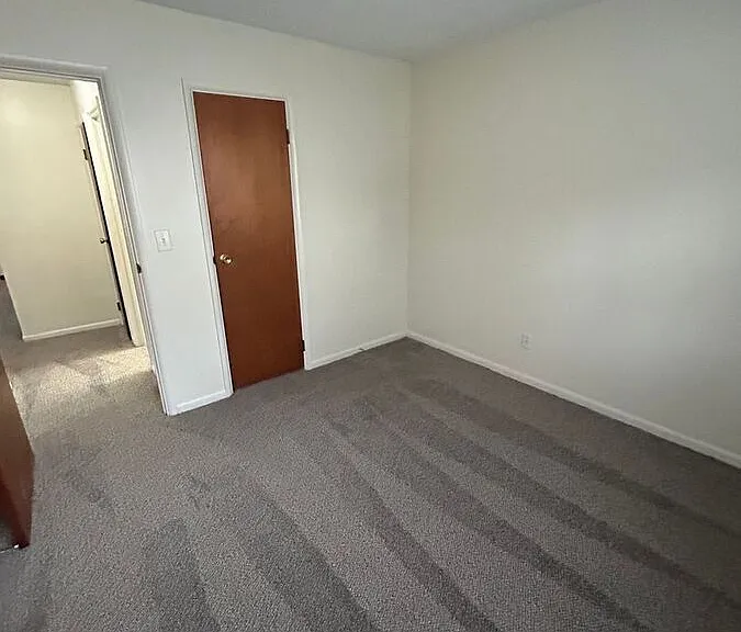 3807 University Ave #2 — Photo 4