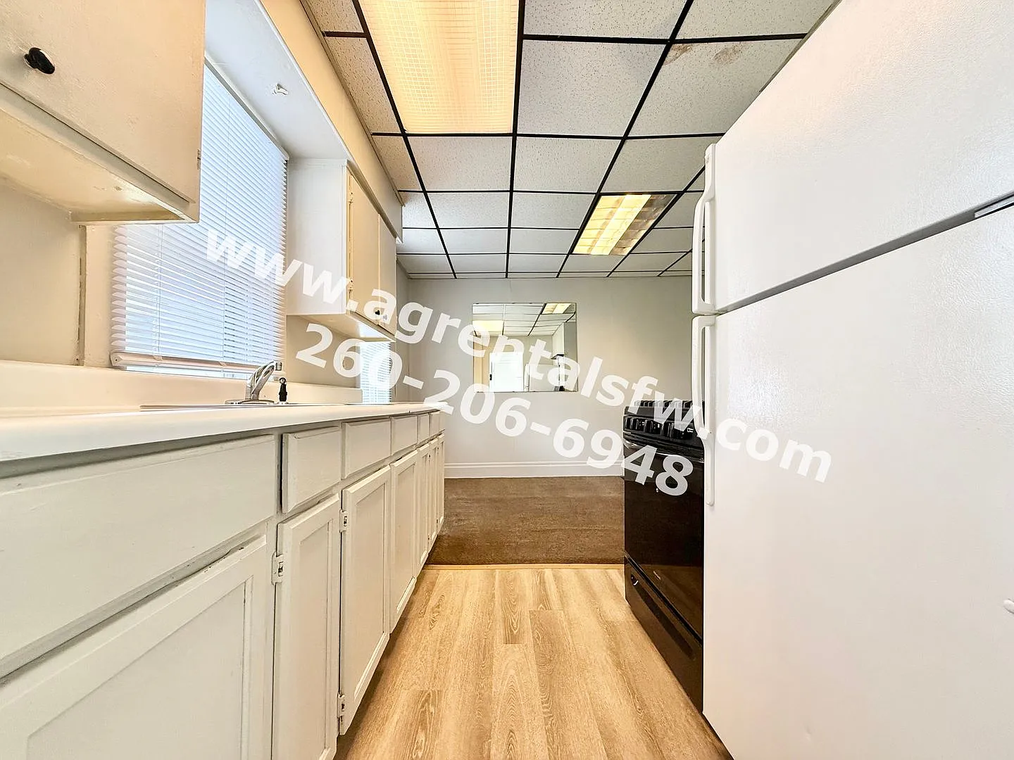 2828 Raymond St — Photo 4