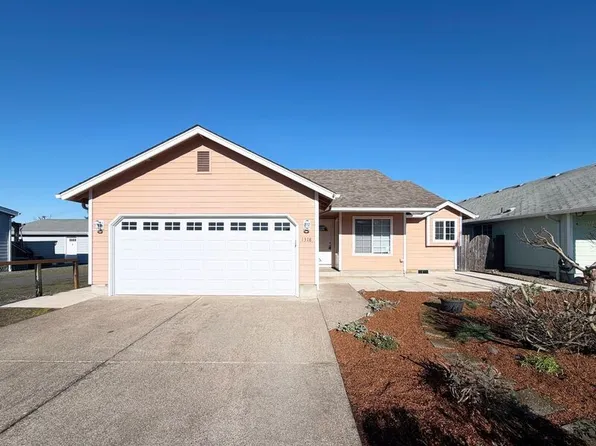 1378 T St, Springfield, OR 97477