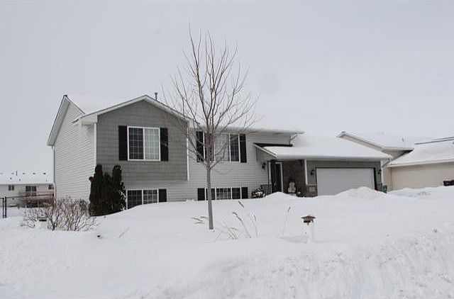 1st image of 516 Henry Cir