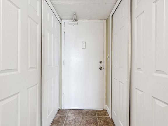 4th image of 4700 Ocean Beach Blvd APT 406