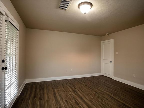 5th image of 519 Fm 407 E #2