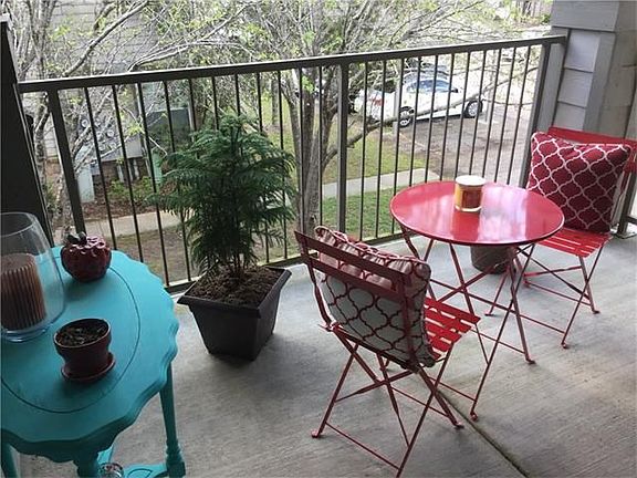5th image of 350 Emerald Forest Blvd #11