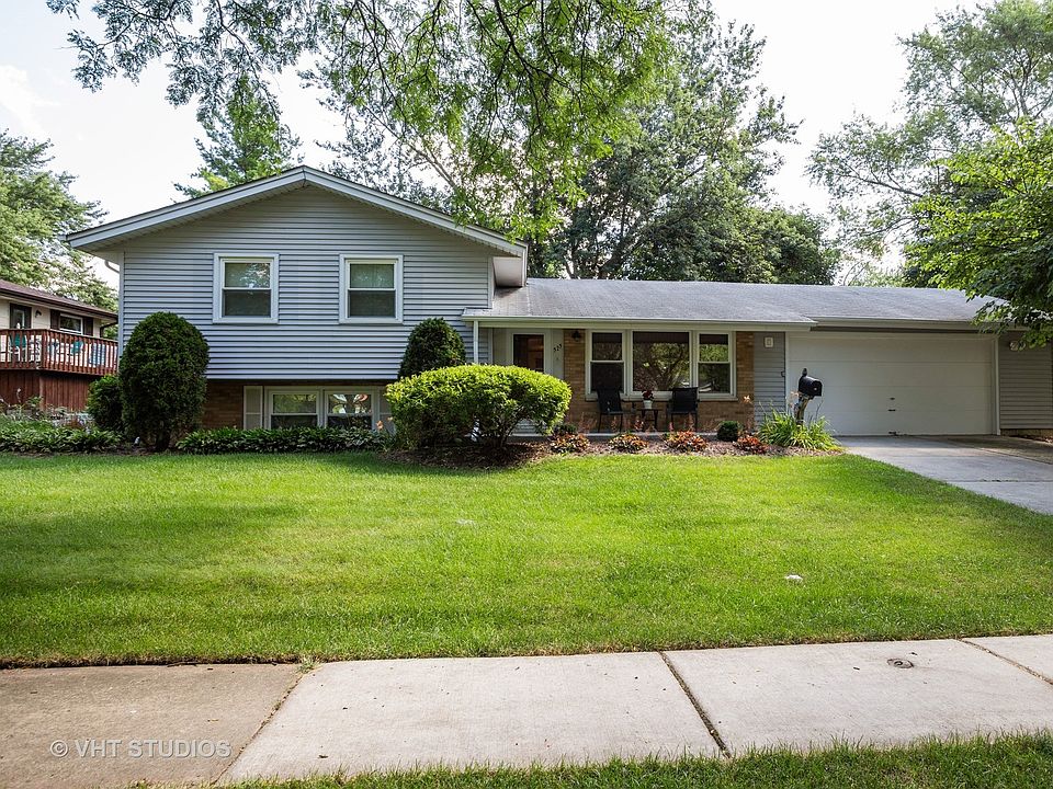 1st image of 523 Falmouth Ln