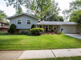 523 Falmouth Ln, Schaumburg, IL 60193