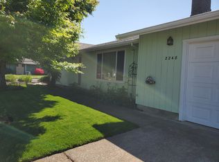 2248 9th St, Springfield, OR 97477