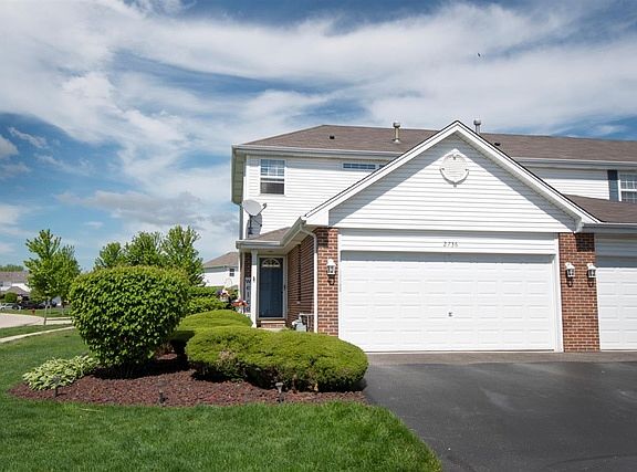 2nd image of 2736 Foxwood Dr