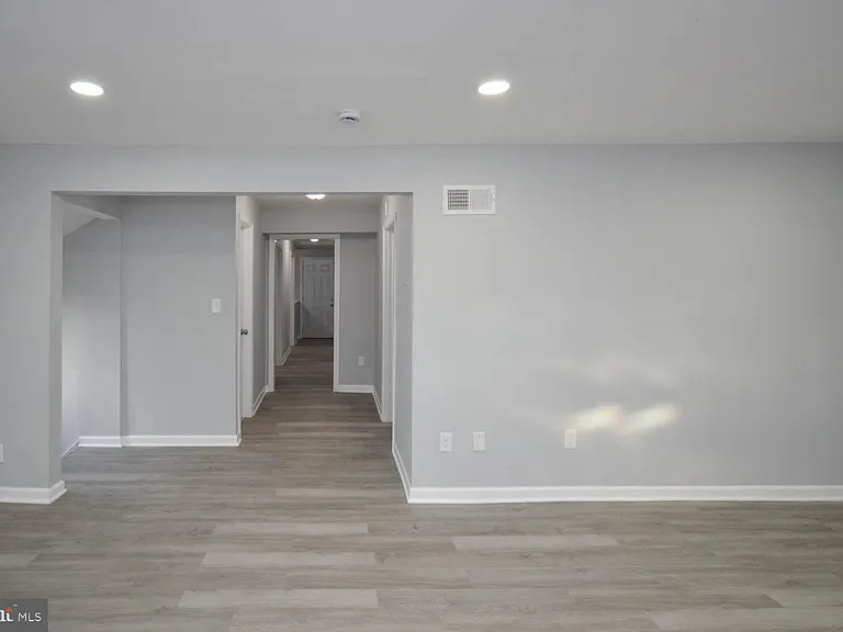 46670 Midway Dr #B — Photo 9