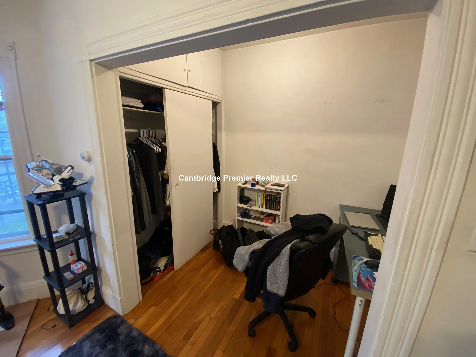 3 bed, $4,300 — Photo 4