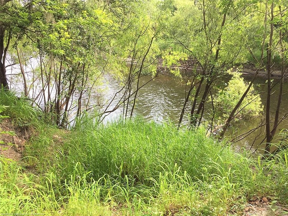 1st image of Garden Dr