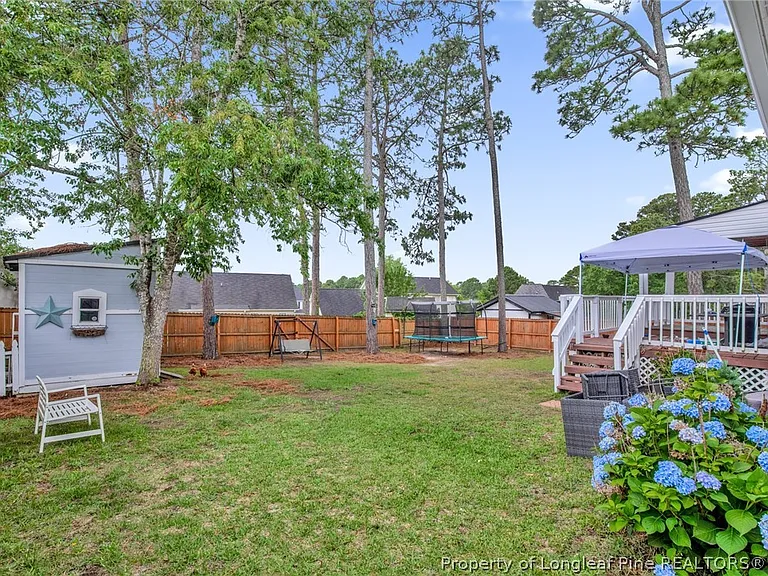1928 Daphne Cir — Photo 30