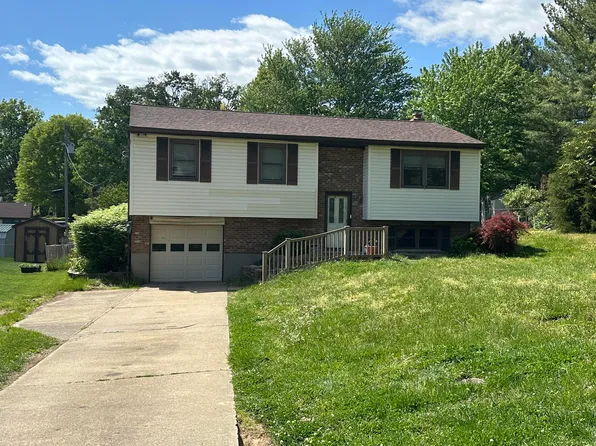 6329 Clovernook Dr, Burlington, KY 41005
