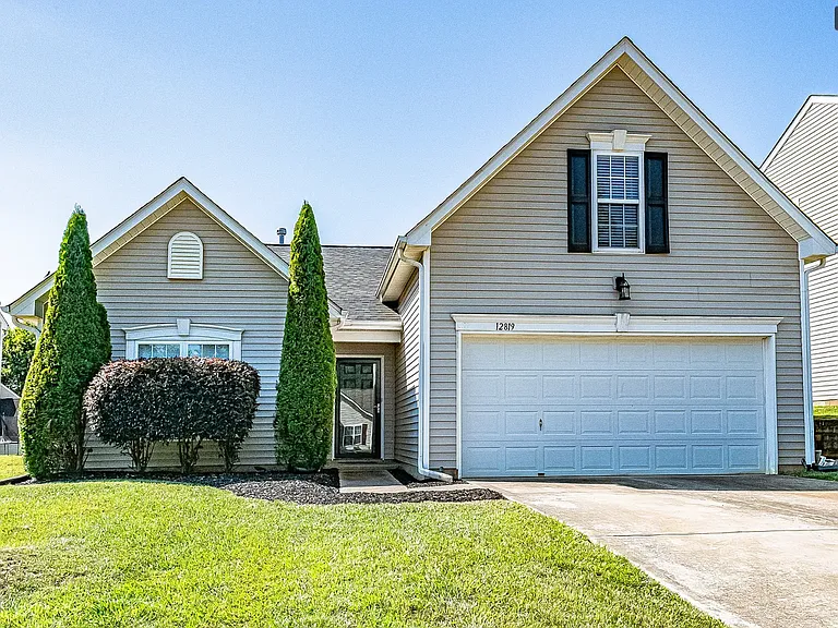 12819 Slade Castle Ct — Photo 1