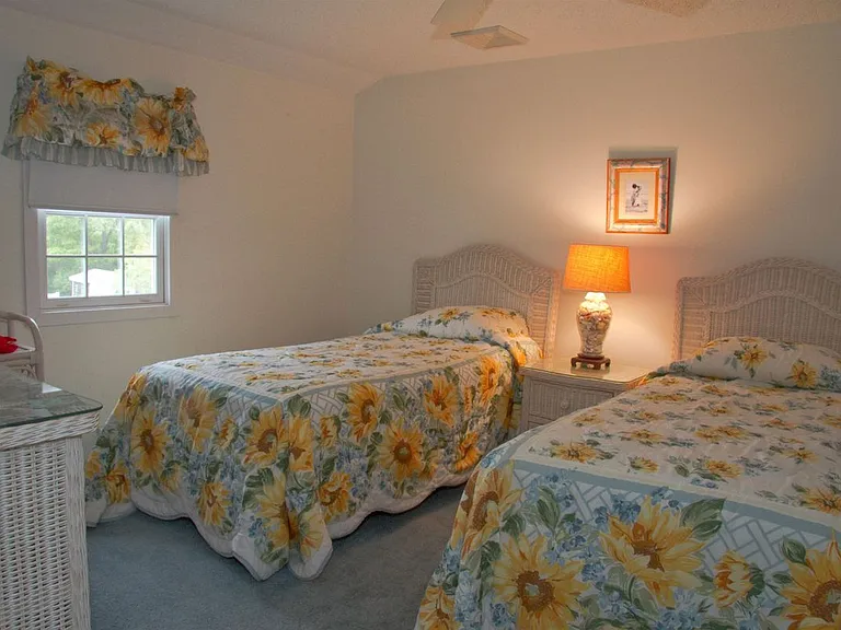 16 Kenphil Ave — Photo 11