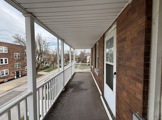2089 Fairview Ave #3, Cleveland, OH 44106