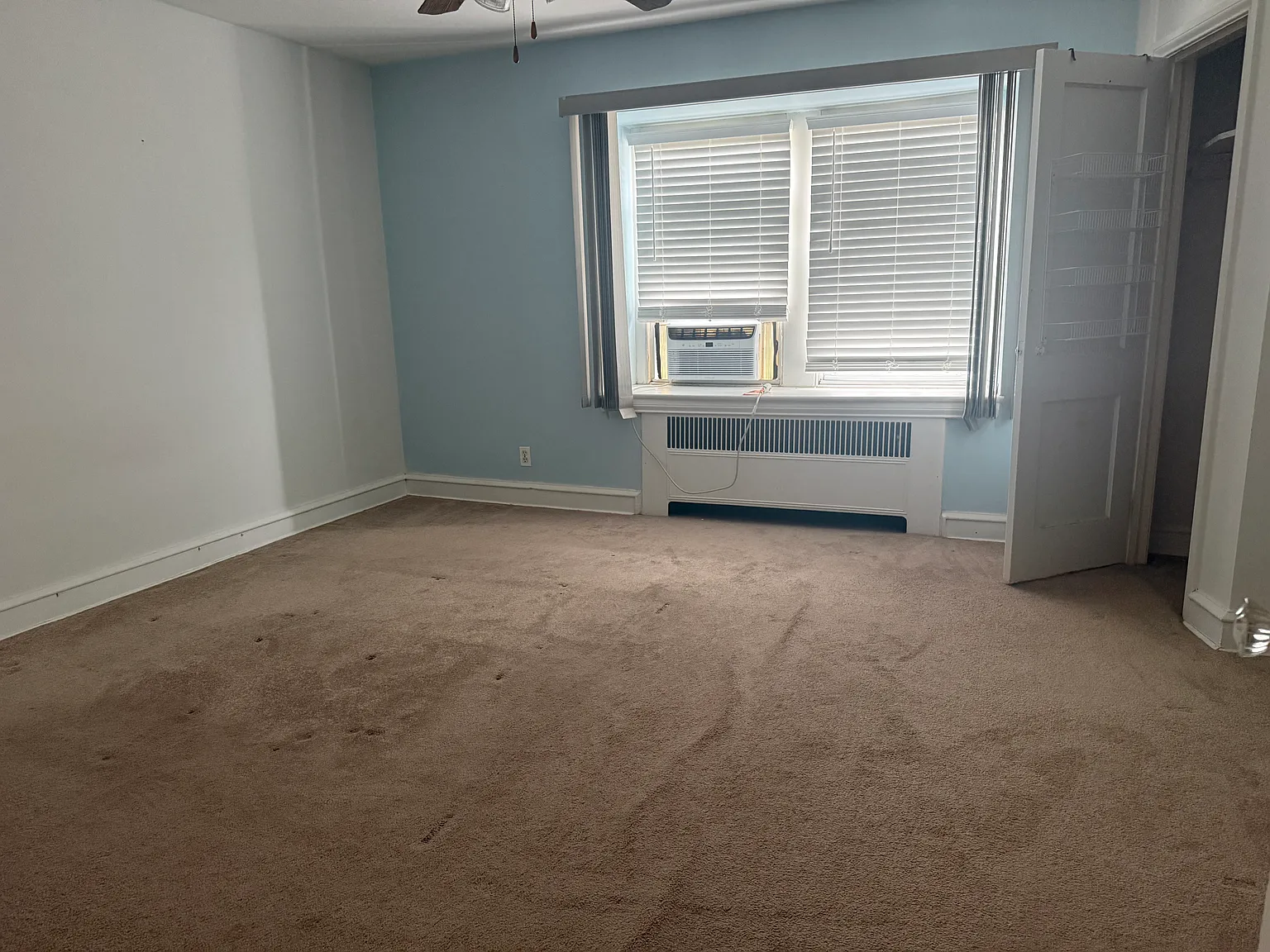 3 bed, 1432 sqft, $1,700 — Photo 4
