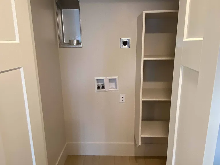 1859 E 800 N — Photo 6