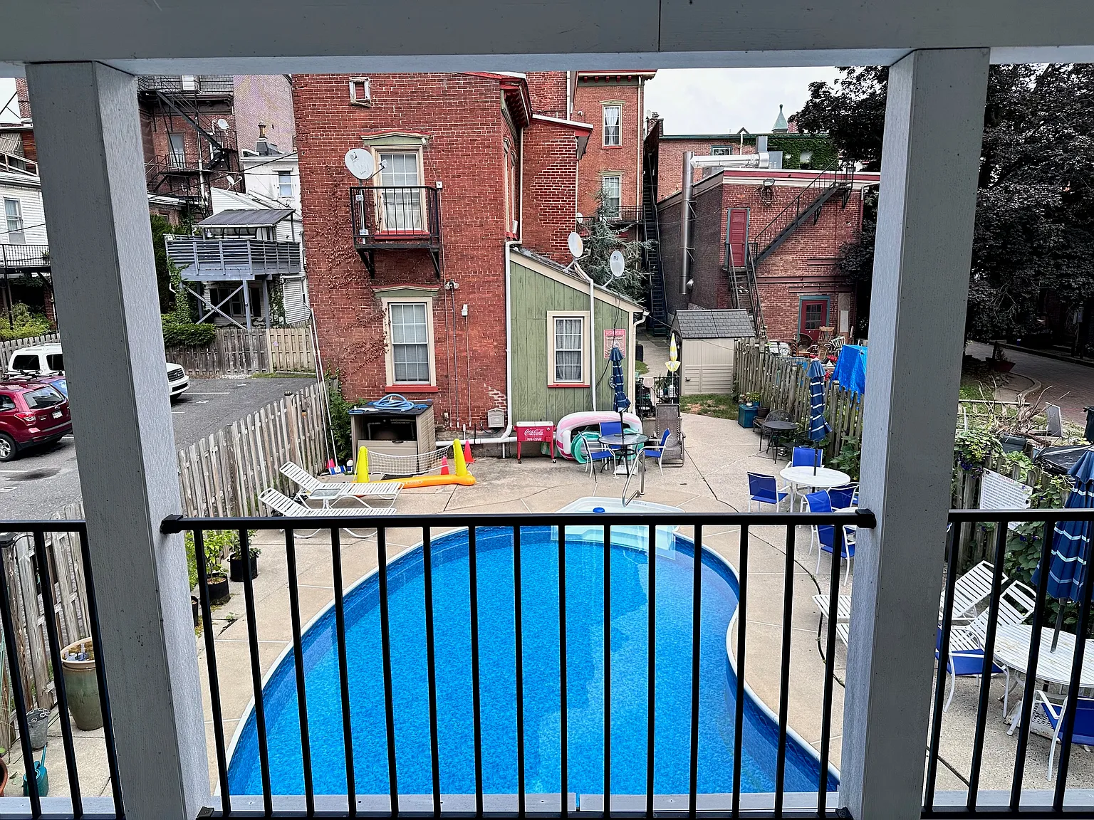 2 bed, 2.5 bath, 1800 sqft, $2,600 — Photo 3