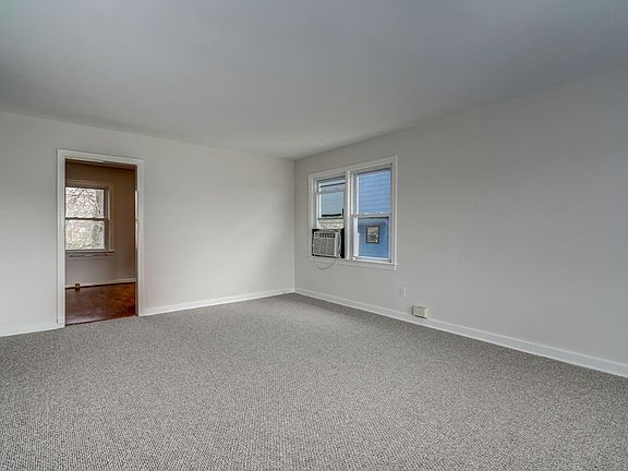 2nd image of 2601 Washington Blvd #3