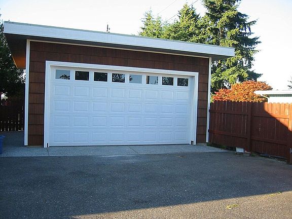 New oversized 2 car garage