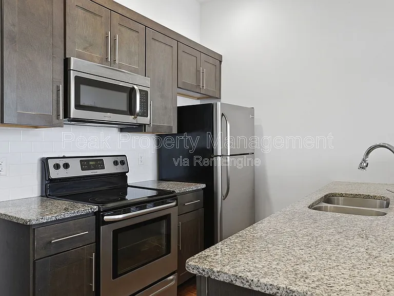 1213 Hull St — Photo 10