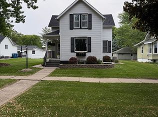 1104 4th Ave, Mendota, IL 61342
