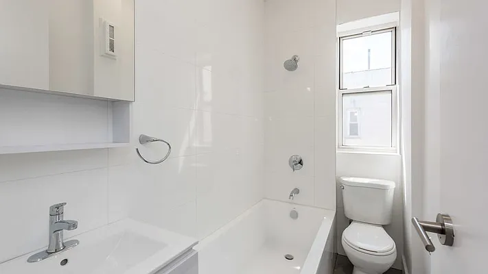 Rented by Nooklyn NYC LLC | media 6