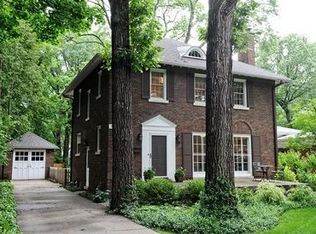 241 Sumac Rd, Highland Park, IL 60035