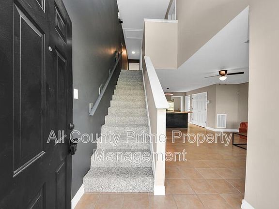 5th image of 23366 High Point St #A